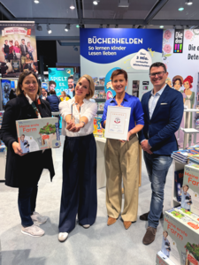 Judith Rakers erhält den Deutschen Spielzeugpreis 2024